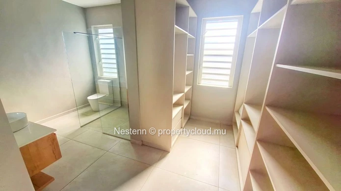 Brand-new 4-bedroom villa nestled in a highly sought-after residential area.