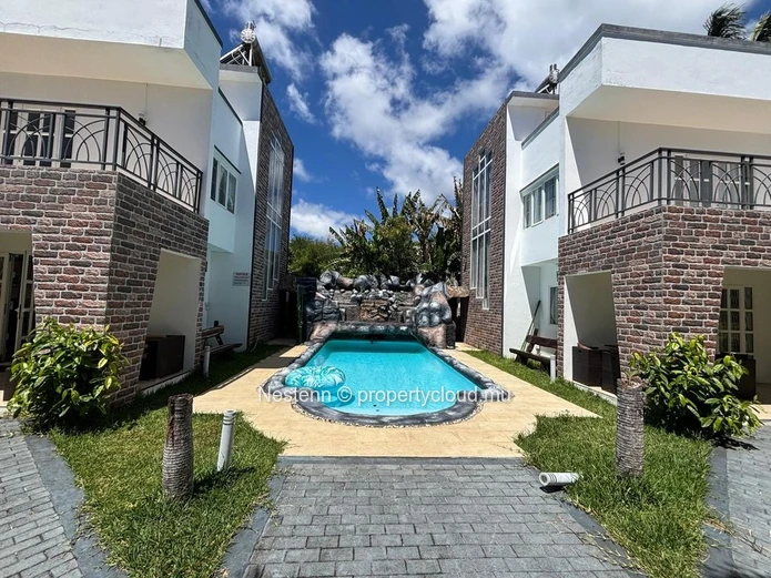 Charming traditional duplex villa with 4 bedrooms