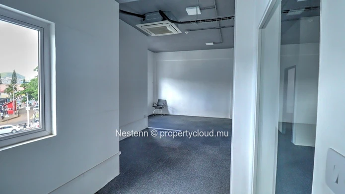 Office of 400m2