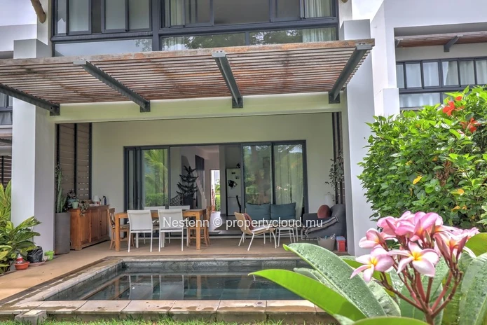 Superbe duplex de luxe en bord de rivière