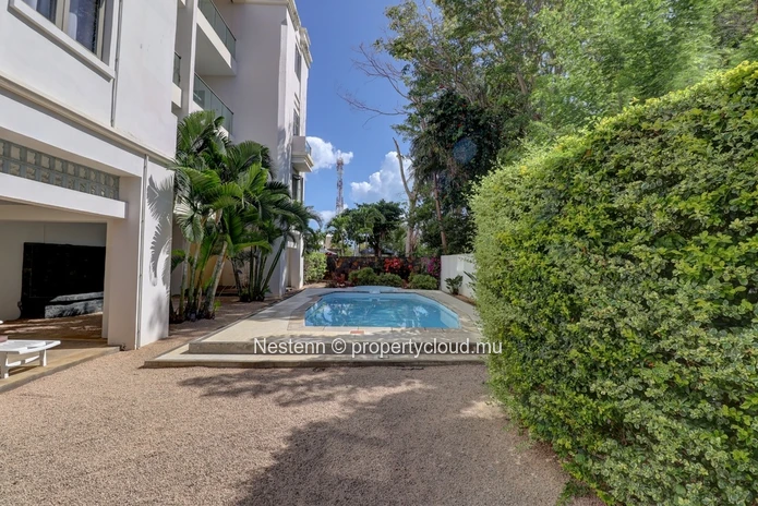Confortable appartement de 3 chambres proche de la plage dans une résidence sécurisée. 