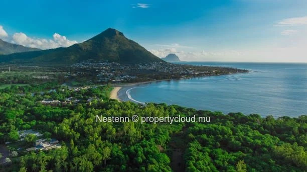 Investissement locatif pied dans l'eau exceptionnel