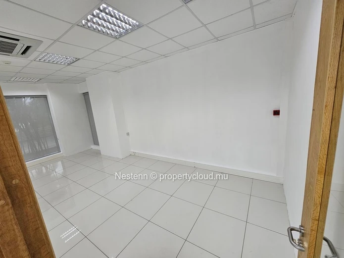 Office space of 270 m² 