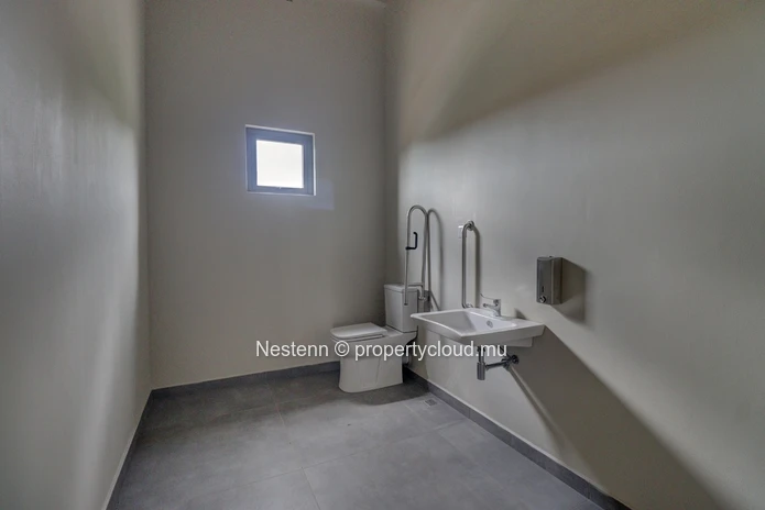High-End offices & showrooms 