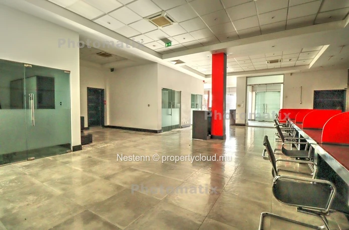 Espace commercial de 300m2