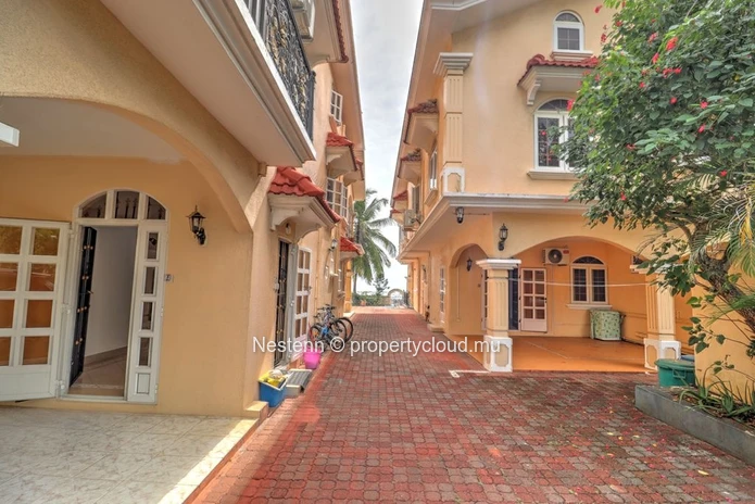 2-Bedroom beachfront apartment