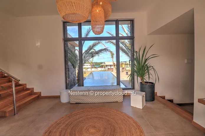 Villa de 4 chambres à l'architecture moderne dans un prestigieux domaine de golf