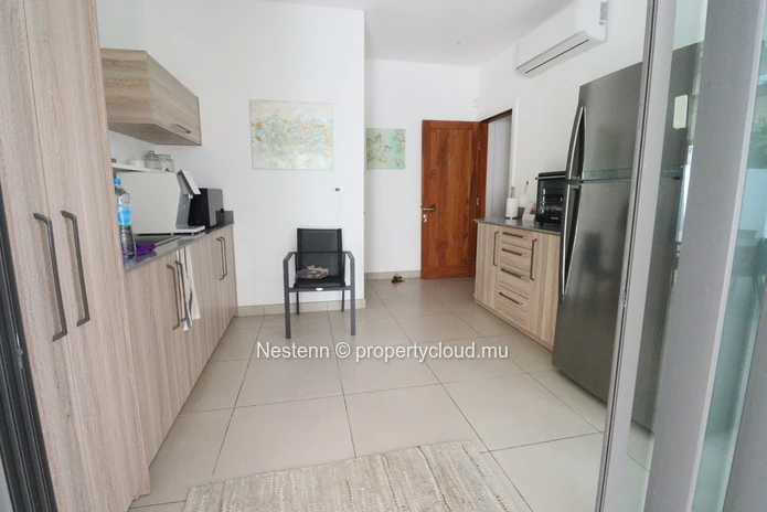 Modern commercial premises of 191.8 m²
