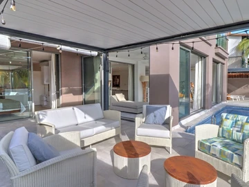 4 Bedroom Apartment