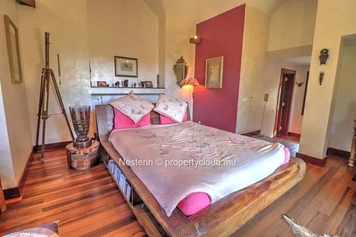 Villa de 3 chambres au sein d'un domaine golfique de renom.