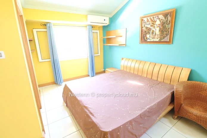 Maison familiale de 3 chambres avec piscine 