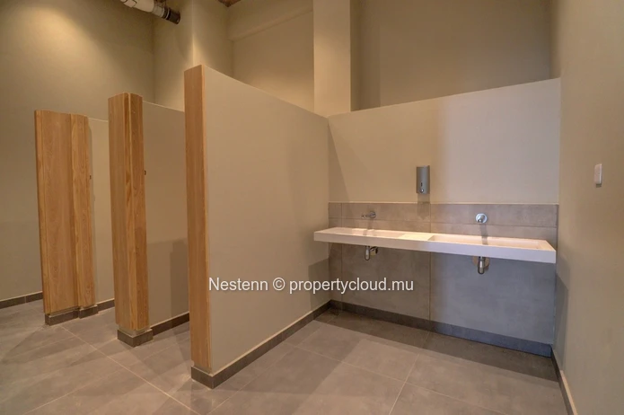 High-End offices & showrooms 