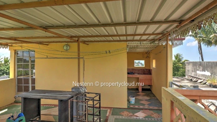 Maison meublée de 6 chambres dans un quartier calme