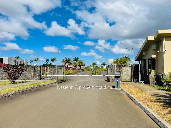 Sought-after residential plot of 638m2