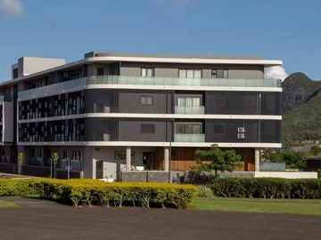 Commercial Land