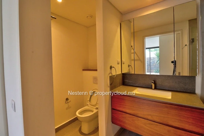 Magnifique duplex de 3 chambres avec piscine privée et vue sur la mer
