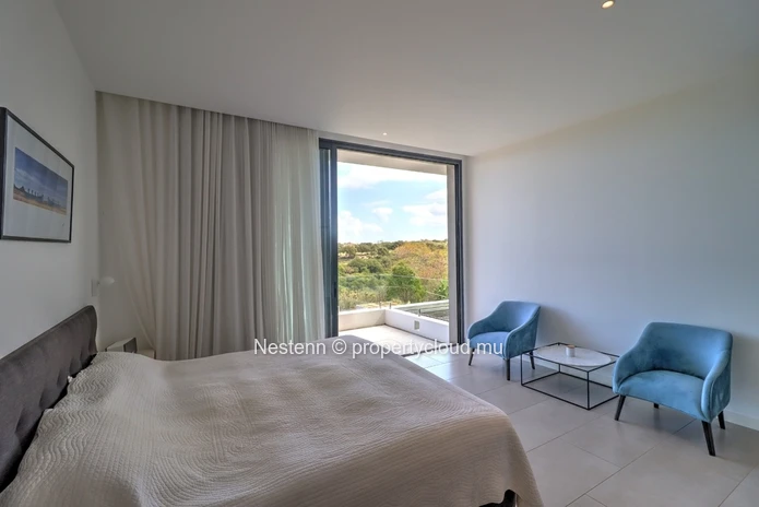 Somptueuse villa de 4 chambres avec vue plongeante sur nature et rivière 