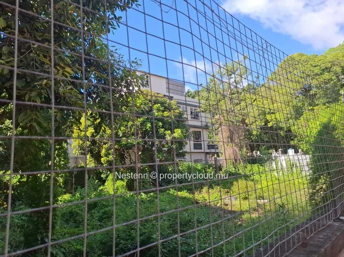Terrain commercial de 333,5 m² 