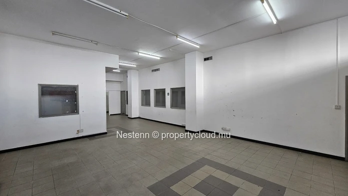 Bureau de 560m²  