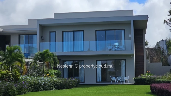 Belle Villa neuve de 4 chambres 