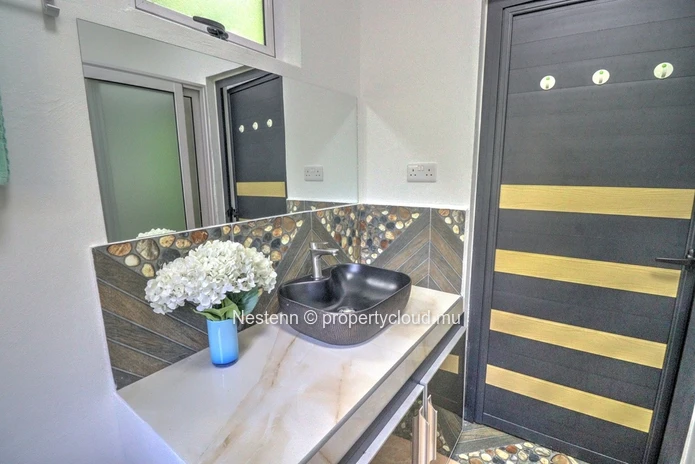 Appartement avec piscine privée