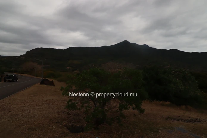 Exceptional Plot of 4227 m2 Domaine de Palmyre 
