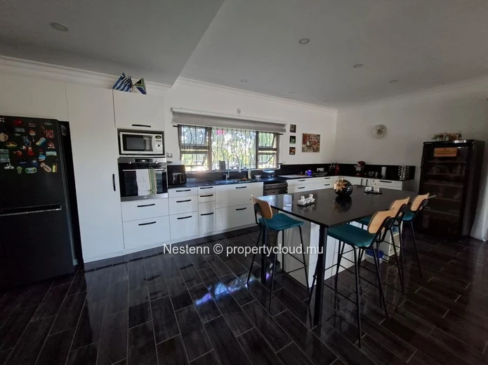 Villa de 4 chambres en duplex 