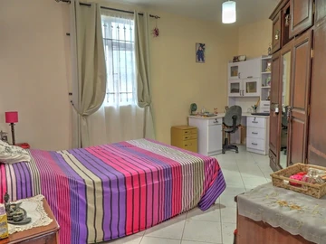 Maison de 4 Chambres