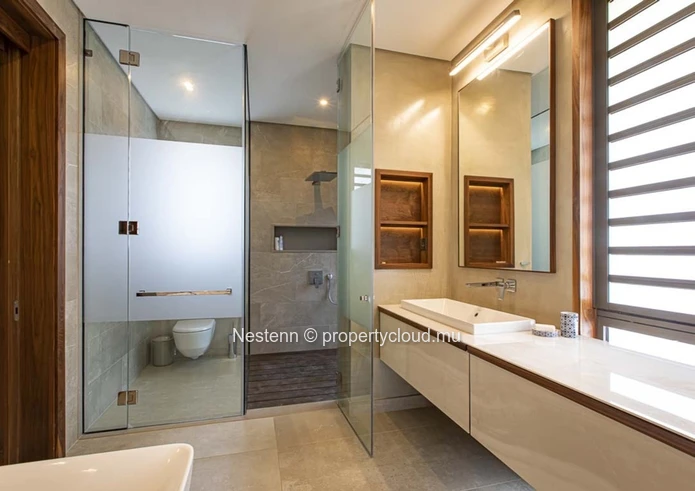 Villa moderne et exclusive de 4 chambres avec vue sur la mer 