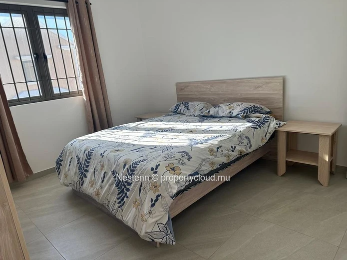 Duplex de 3 chambres dans une residence securisee.