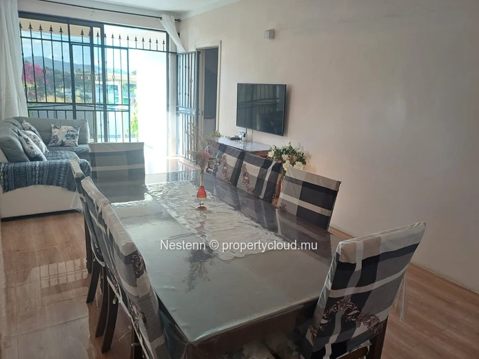 Charming house with a comfortable and modern living space with breathtaking mountain views.