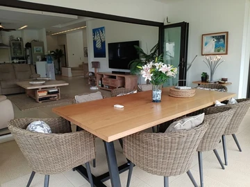 4 Bedroom Apartment