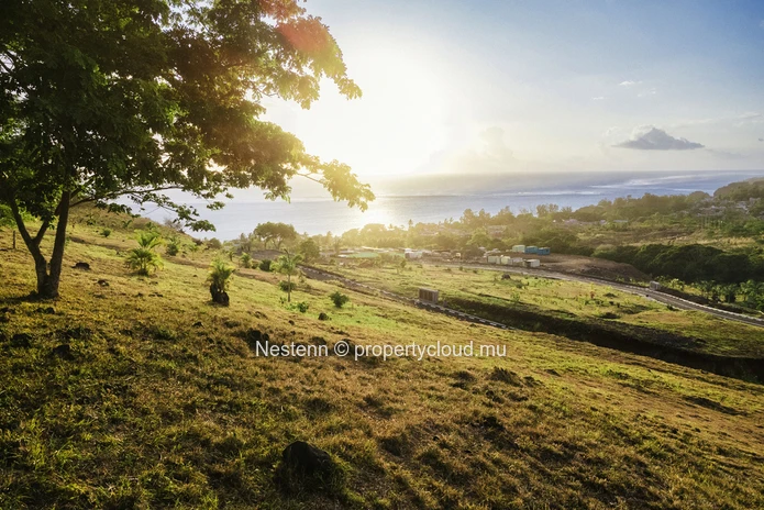 Terrain viabilisé avec une superbe vue mer