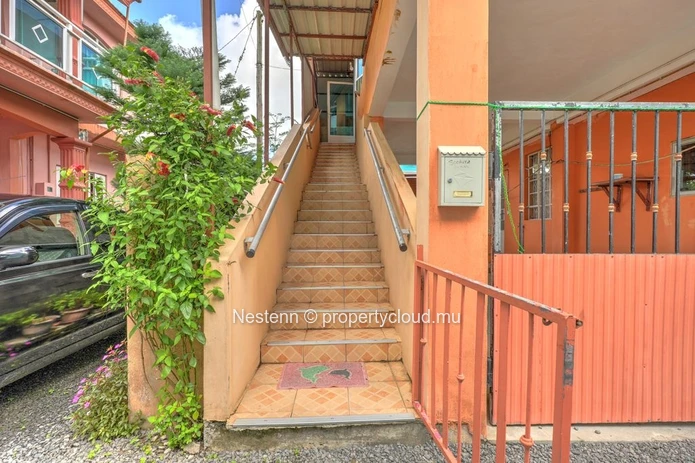 Maison spacieuse de 7 chambres 
