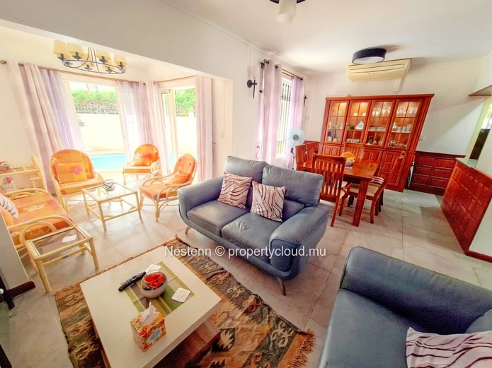 Duplex de 3 chambres en résidence sécurisée