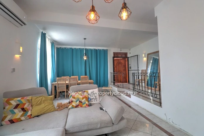 Maison familiale de 5 chambres