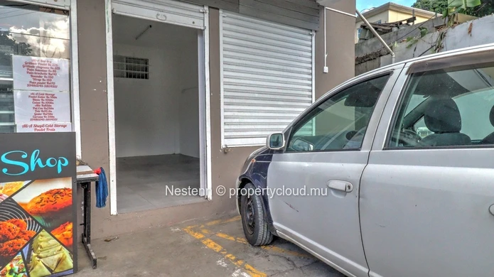 Espace commercial de 15,99 m² 