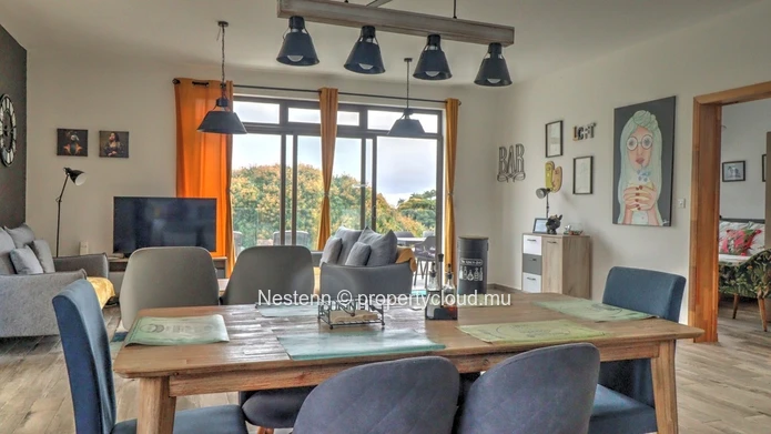 Penthouse moderne avec une vue magnifique 