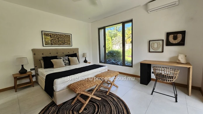 Villa neuve de 4 chambres