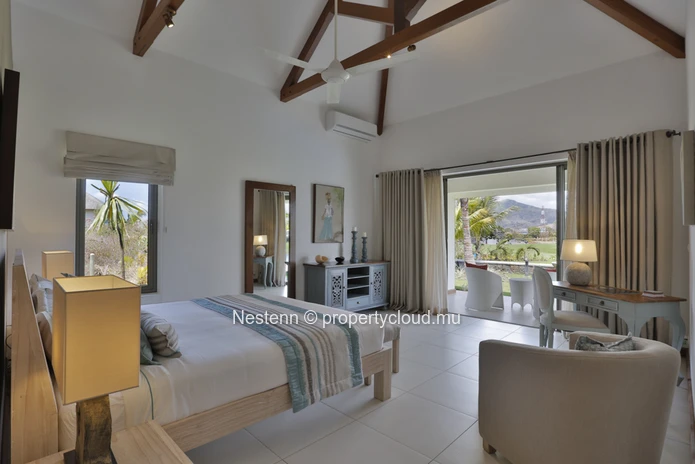 Villa moderne de 4 chambres en résidence sécurisée