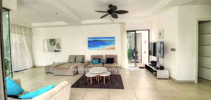 Un mode de vie tropicale avec 4 chambres