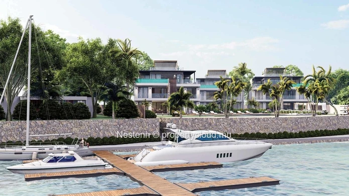 Seaview 3-bed apartment