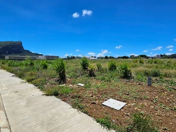 Commercial Land