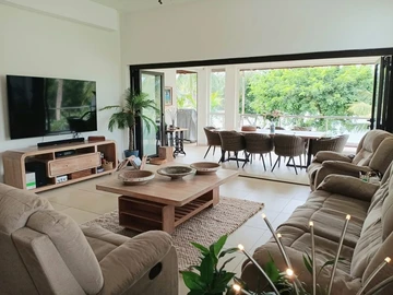 4 Bedroom Apartment