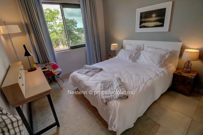 Luxury apartment with sea view - 3 bedrooms, top floor 