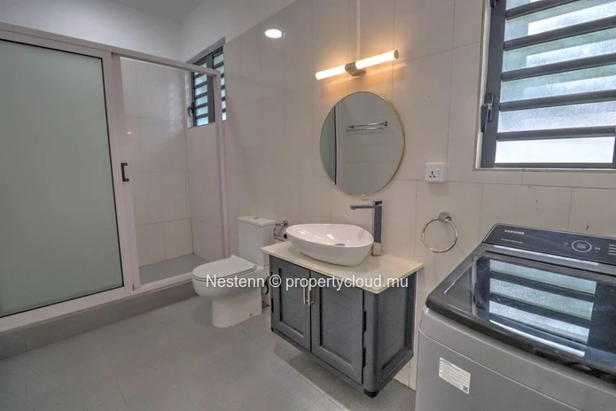 New single-storey house with 3 bedrooms.