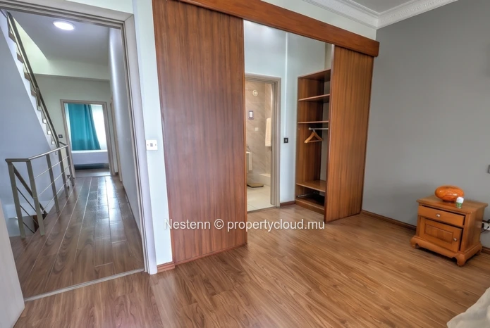 Appartement vue mer sur trois niveaux