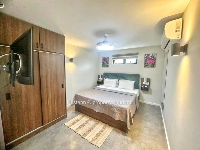 Studio moderne en bord de mer avec terrasse privée près de la plage 