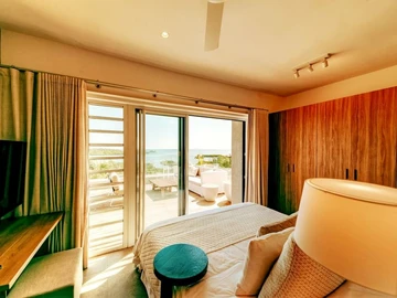 4 Bedroom Apartment