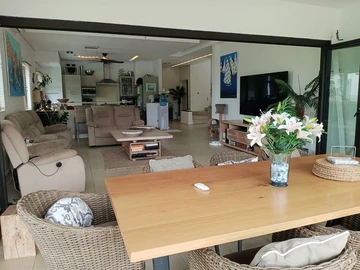 4 Bedroom Apartment